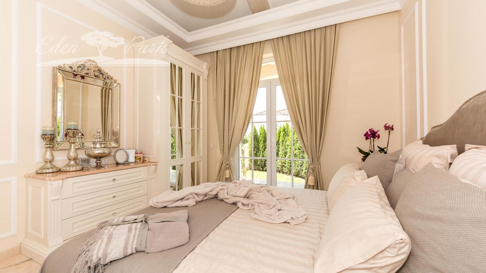 Eden Park Luxury Villas Pantai Sunny Bilik gambar